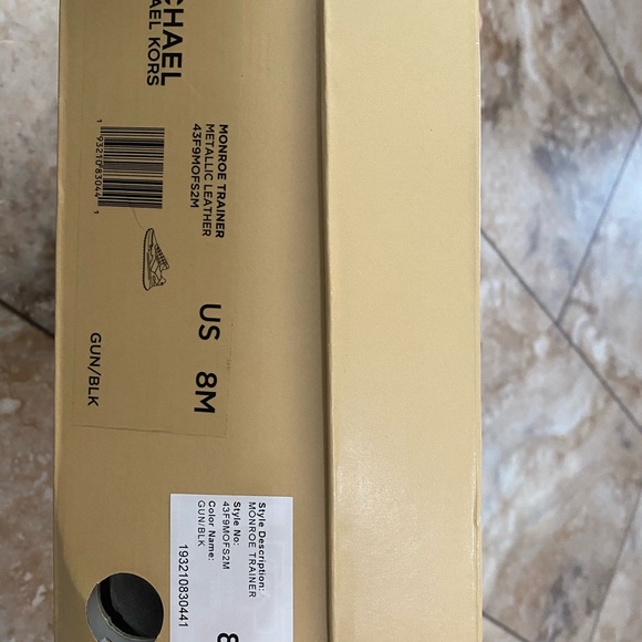 SOLD Beautiful brand new Michael Kors shoes - Picture 6 of 8